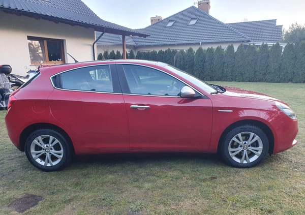 Alfa Romeo Giulietta cena 20000 przebieg: 173000, rok produkcji 2011 z Krotoszyn małe 781